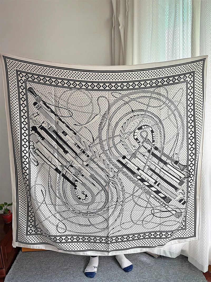 

2023 new arrival autumn winter 140*140 cm scarf 70% cashmere 30% silk scarf wrap for lady girl gift Hunting whip and cane white