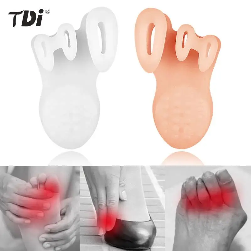 

1Pair Three Toes Spacers With Massage Granules Hallux Valgus Corrector Comfortable Invisibility Bunions Finger Separator Care
