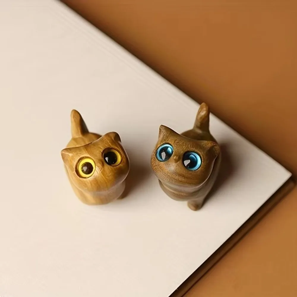 Wooden Cat Figurine Miniature Carving Ornament