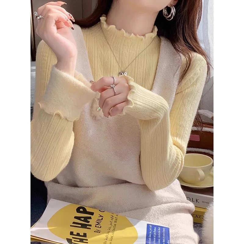 Semi-turtleneck Solid Color Sweater Women's 2025 New Winter Plush Autumn and Winter Integrated Plush Knitted Bottoming Shirt Top