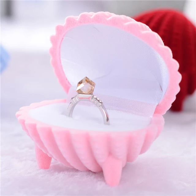 Creative Rose Rotating Ring Box Marriage Wedding Ring Box(Pink)