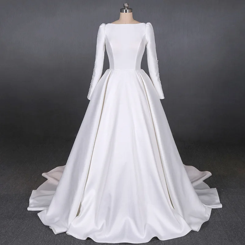 White Satin Dress Elegant Slimming Long Sleeved Sexy Backless Beautiful Satin Elegant Temperament Bride Wedding Customized