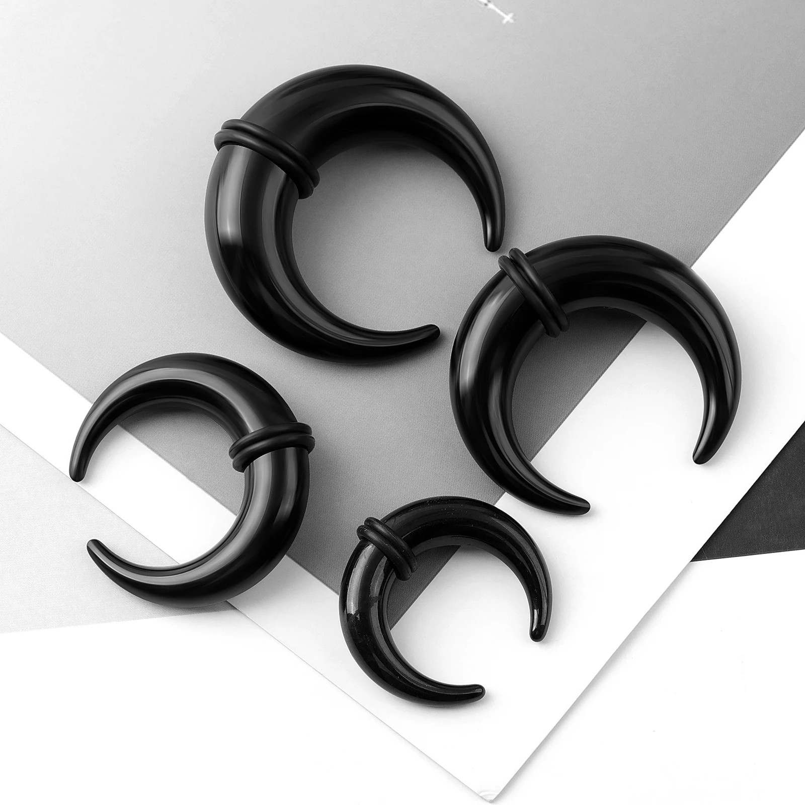 Acrylic Buffalo Horn Earrings Ear Plugs Tunnels Taper Ear Expender Stretcher O-Rings Black Punk Piercing Jewelry 1Pair