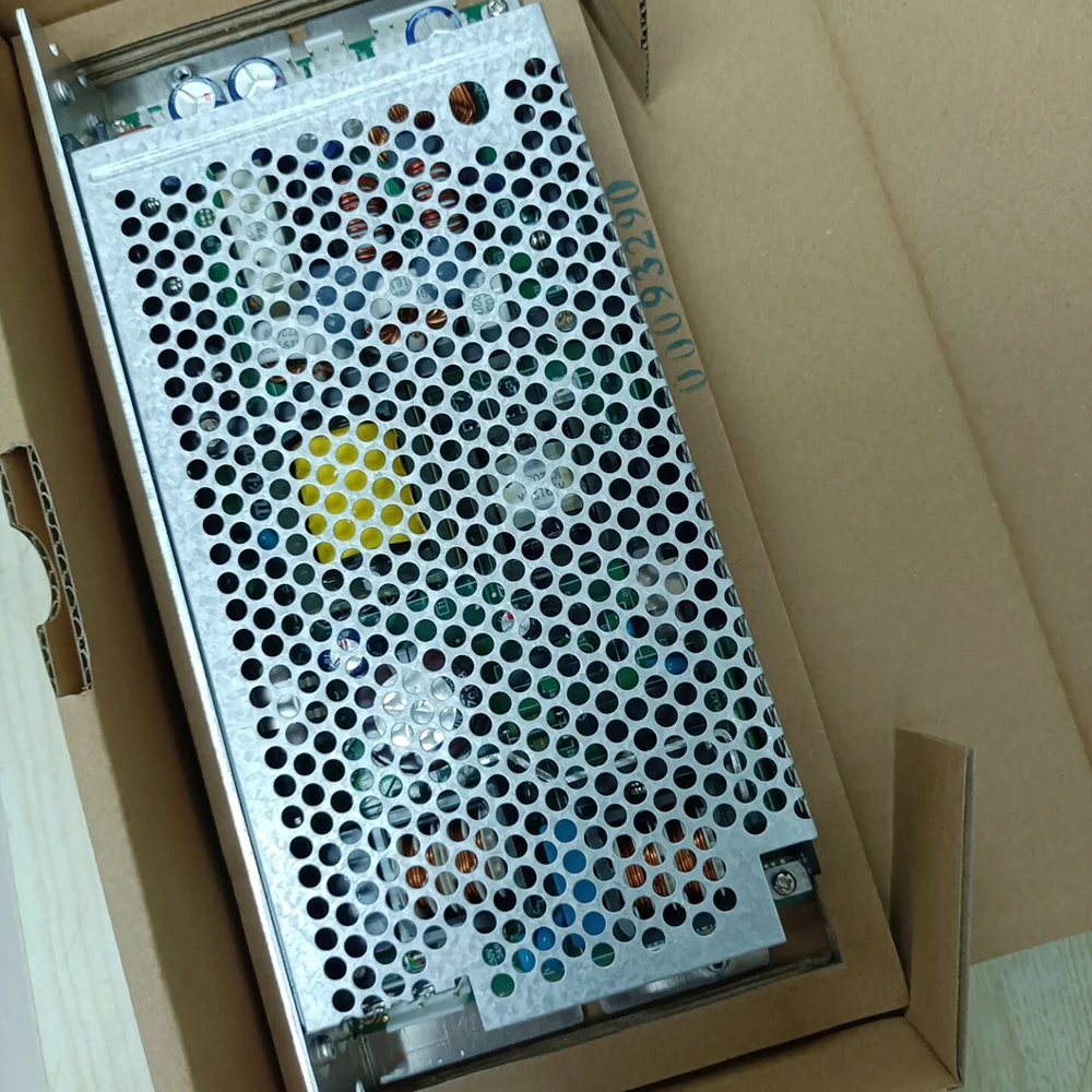 

ZWQ130-5224/A Multiple Output Switching Power Supply
