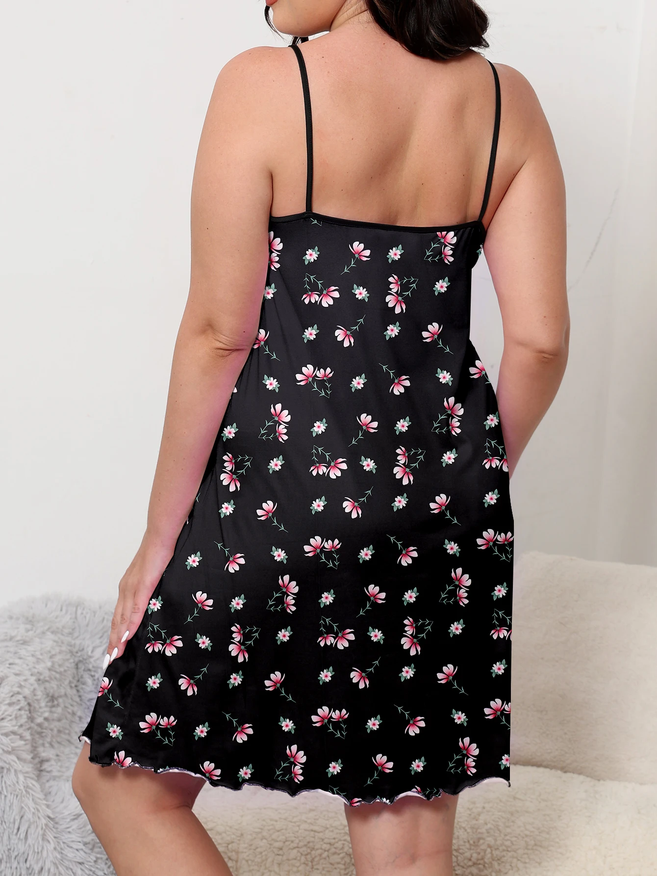 Medium to large-sized women's sleepwear dress, new milk silk sleepwear dress, casual home wear, large-sized women's sleepwear dr