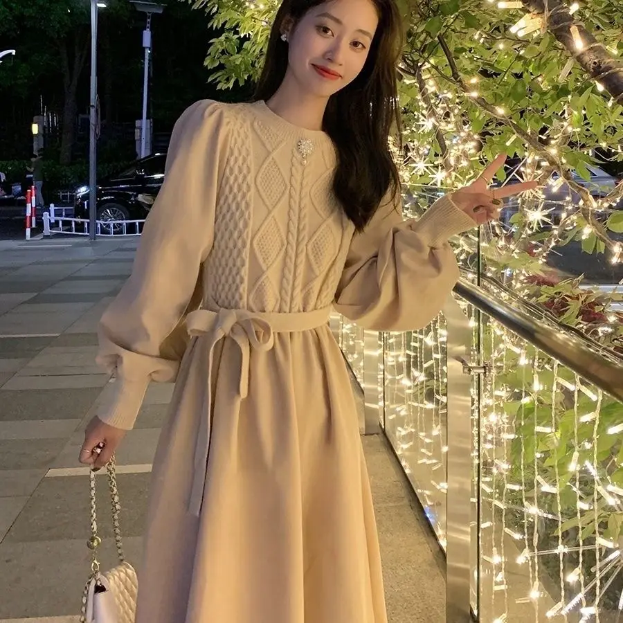 

Small Fragrant Knitted Patchwork Thicken Long Dresses Belt Waist Casual Dresses Autumn O-Neck Button Pullover A-line Dresses