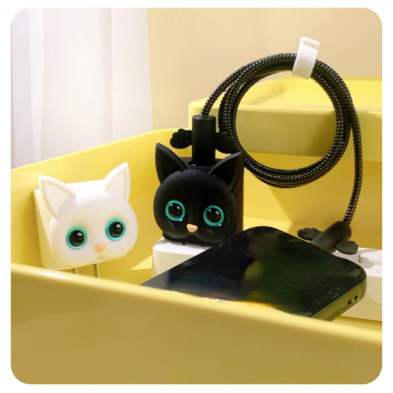 Cute 3D Cat Organizer Data Line Management Charging Safe Plug Protection Winder USB Protector Cover for Apple IPhone 18/20W