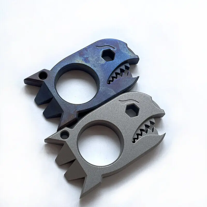 

1Pcs EDC TC4 Titanium Shark Type Opener Crowbar Screwdriver Pocket Pendant Multi-function Tool