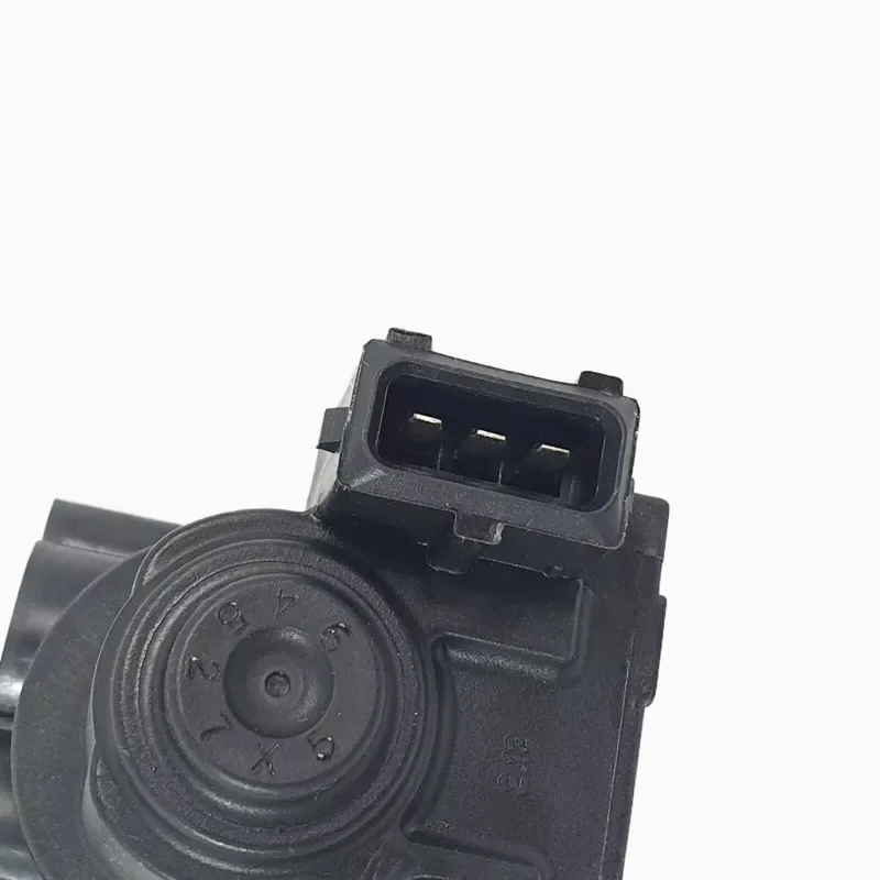 Idle Speed Control for Hyundai Elantra Tiburon Accent 2000-2009 3515022600 35150-22600