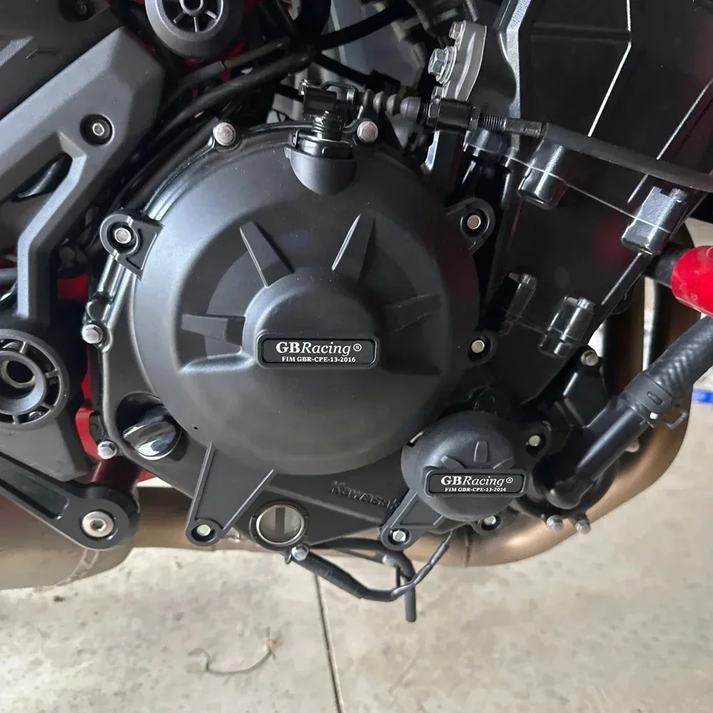 Motorcycle Engine Cover Protection for KAWASAKI Z650 Ninja 650 -