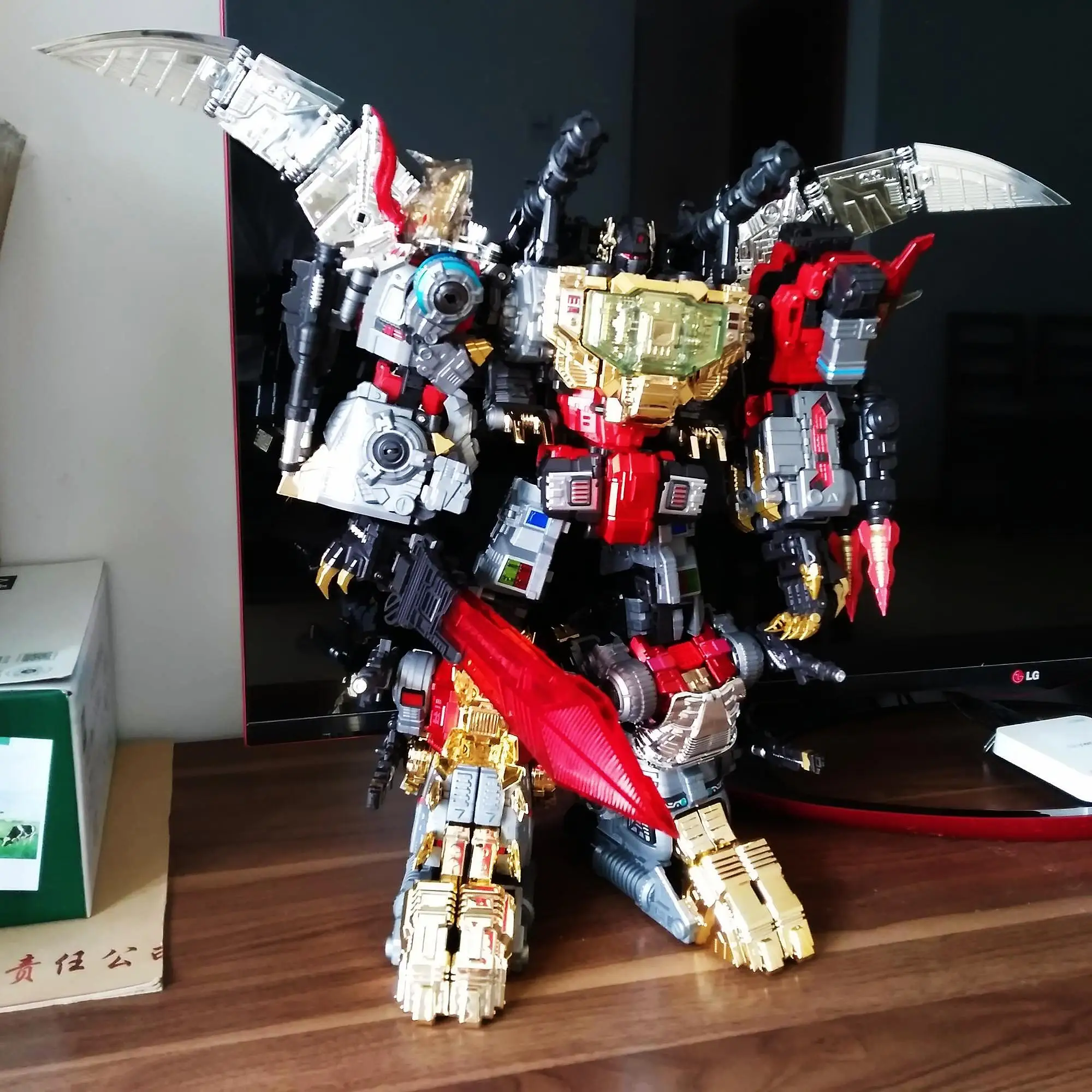 In Magazzino G-Creation Dinoking Shura King Dinoking Volcanicus Dinobots Combiner Action Figure Robot Transformation Model Toys