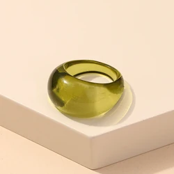 Vibrant Korean Acrylic Vintage Round Rings for Women - Bold Kpop - Inspired Punk Fashion Jewelry (Light brown)
