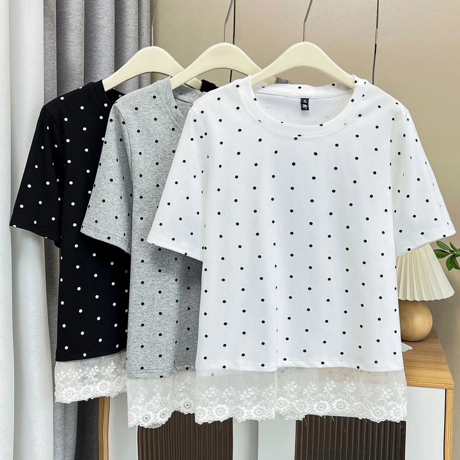 100kg Summer Top Temperament Casual Lace Hem Splicing Polka Dot Short Sleeve Tees Plus Size T-shirt Woman 2505