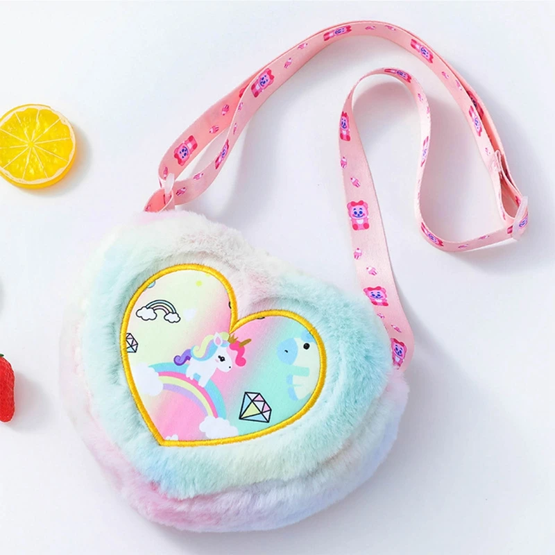 Рисунок 3 - Сумка кросс-боди Женская плюшевая