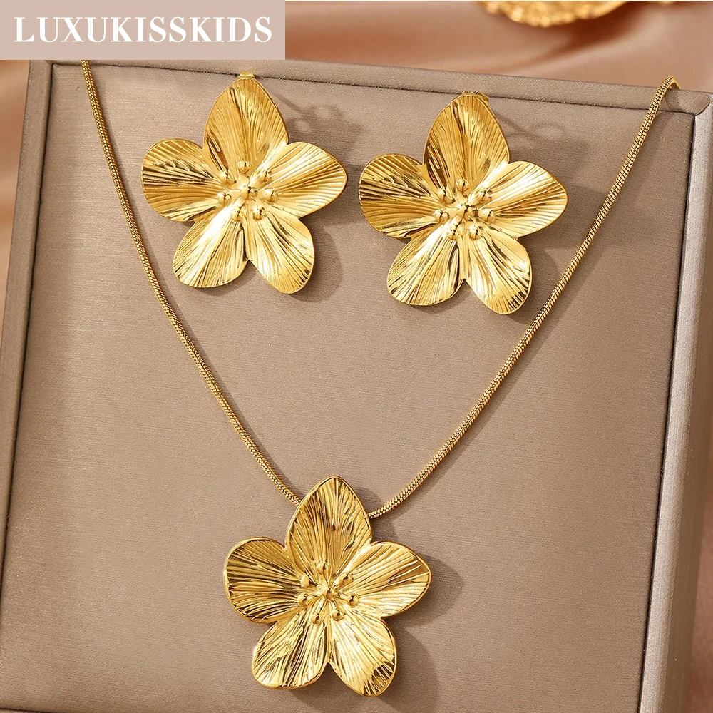 LUXUKISSKIDS 2 قطعة المرأة الموضة العصرية الفولاذ المقاوم للصدأ زهرة أقراط قلادة مجموعة مجوهرات مطلية بالذهب هدايا الحفلات خلع الملابس 1