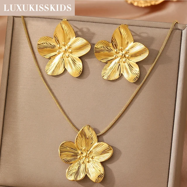 LUXUKISSKIDS 2 قطعة المرأة الموضة العصرية الفولاذ المقاوم للصدأ زهرة أقراط قلادة مجموعة مجوهرات مطلية بالذهب هدايا الحفلات خلع الملابس 1