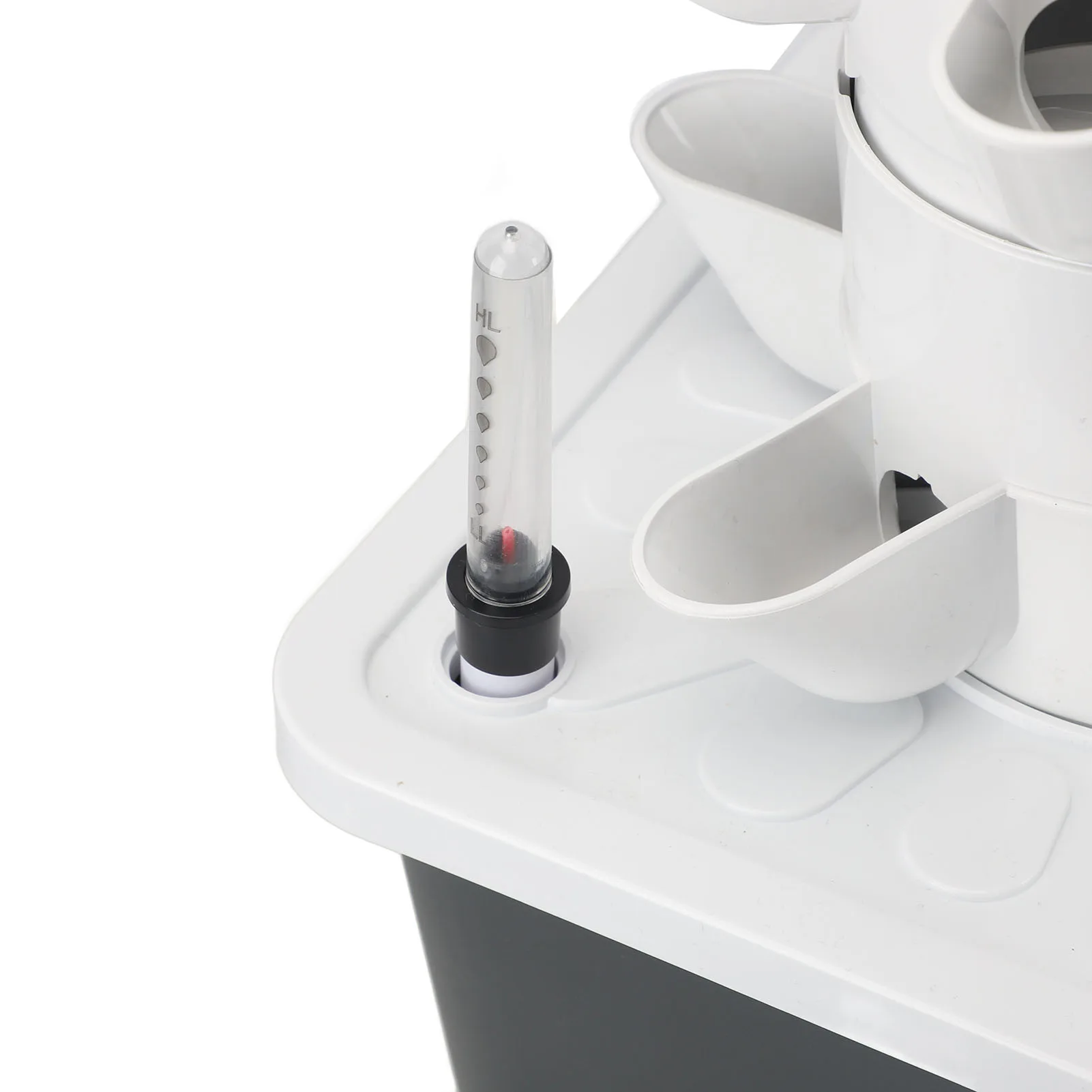 vertical hydroponic planting system with 20l water tank