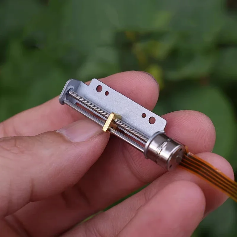 Description Picture 5 of itemMini Tiny 8MM 2-Phase 4-Wire Linear Stepper Motor Stepping Motor Precision Lead Screw Shaft Metal Slider Nut Moving Block