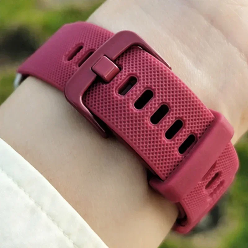 Silicone Sport Wristband Strap in 20/22mm Size