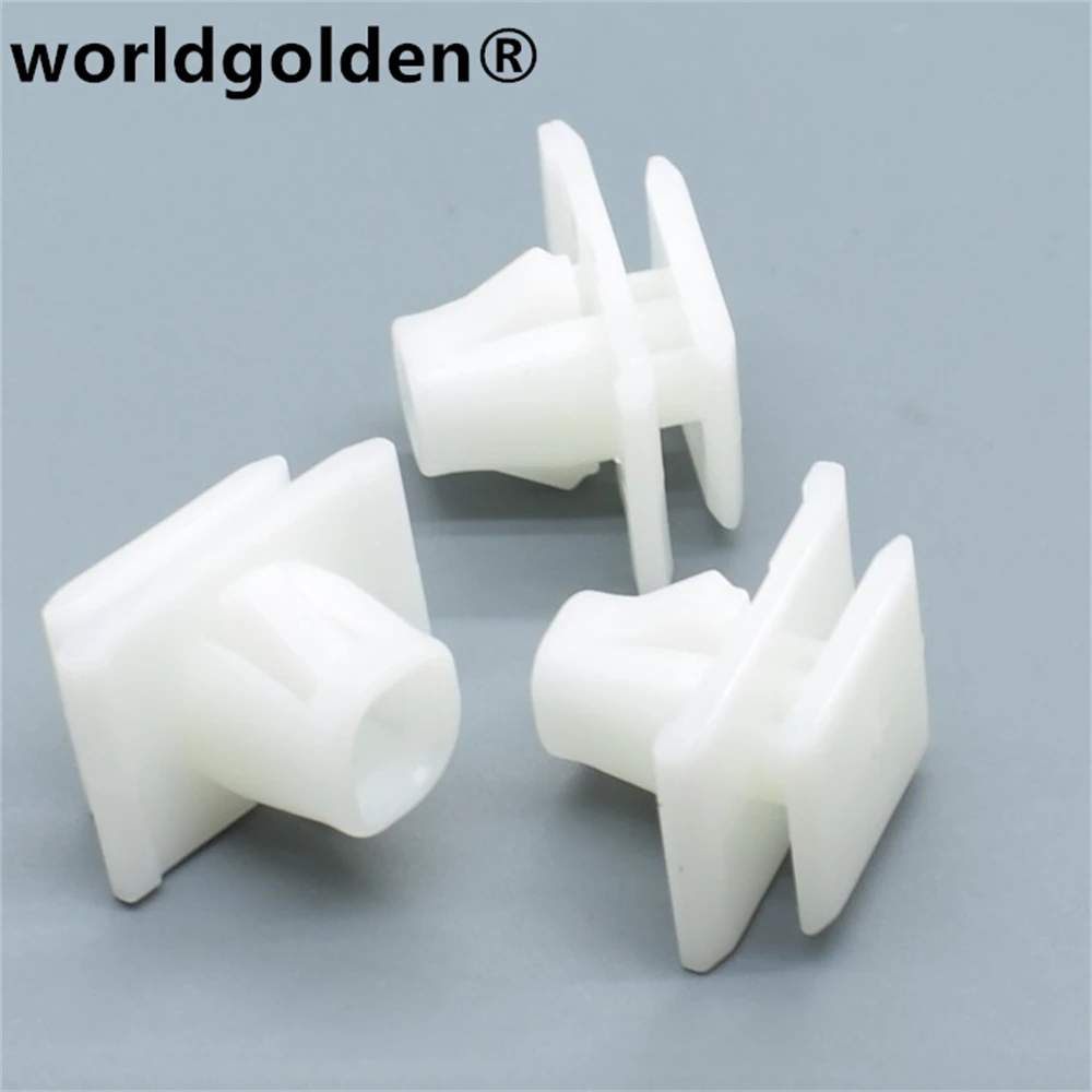 D03 - Honda Door White Nylon Plastic Trim Panel Retainer Clips