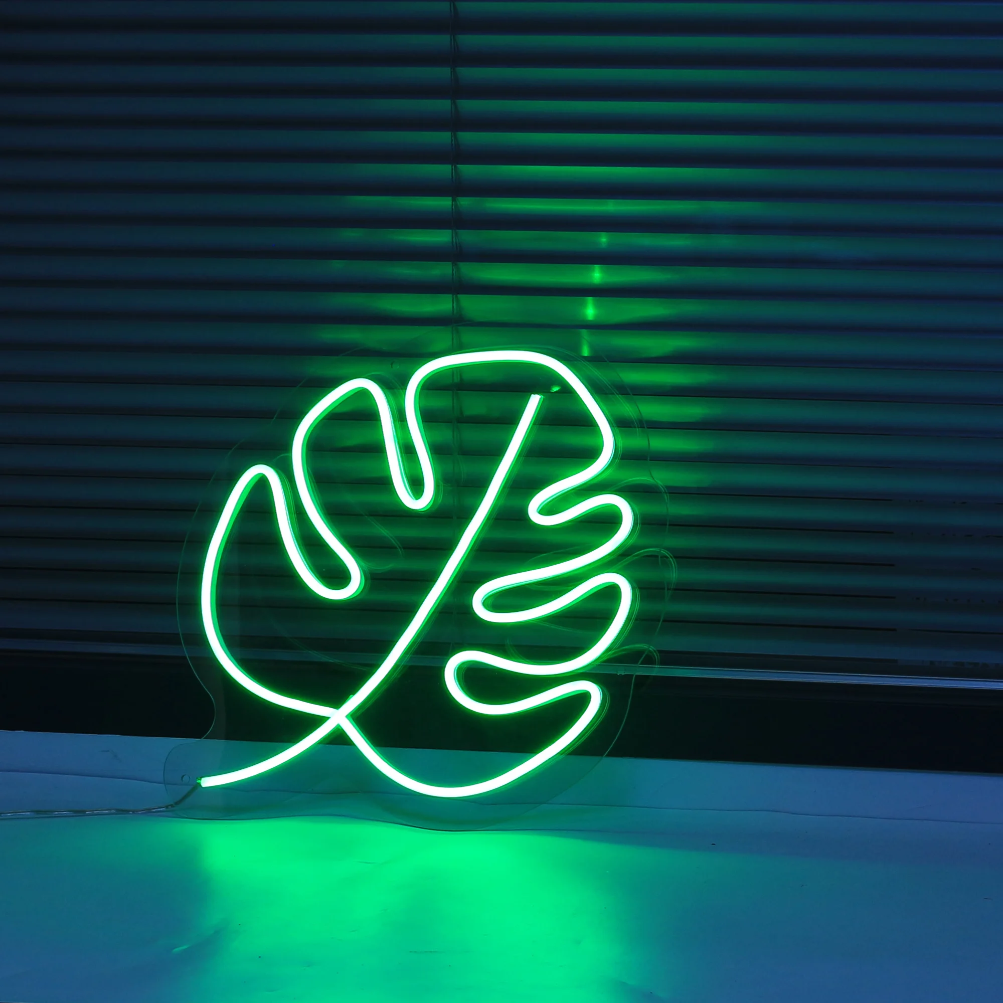 Custom Waterproof Flex Neon Sign Green Leaves Visual Art Acrylic Wall Hanging Decoration Neon Sign Led Lights For girls gift 