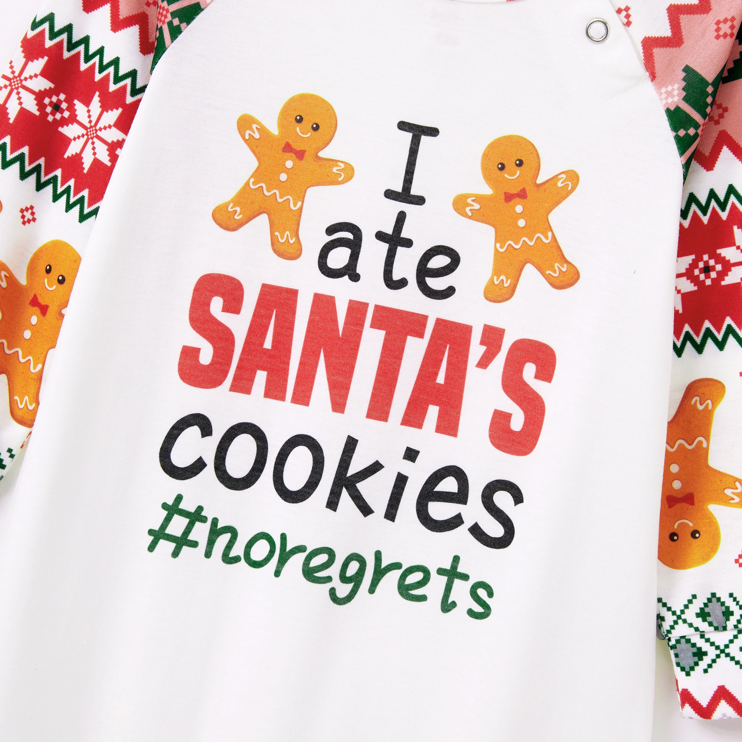 thumbnail image 4 of Pijamas navideños a juego para toda la familia, con diseño de hombrecito de jengibre y galletas de Papá Noel, 4 of 5