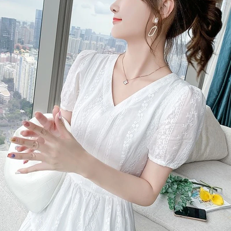 Summer New Pure Cotton V-neck Embroidery Elegant Fashion White Dresses Ladies Short Sleeve Waist Sweet Robe Dress Female Vestido 6