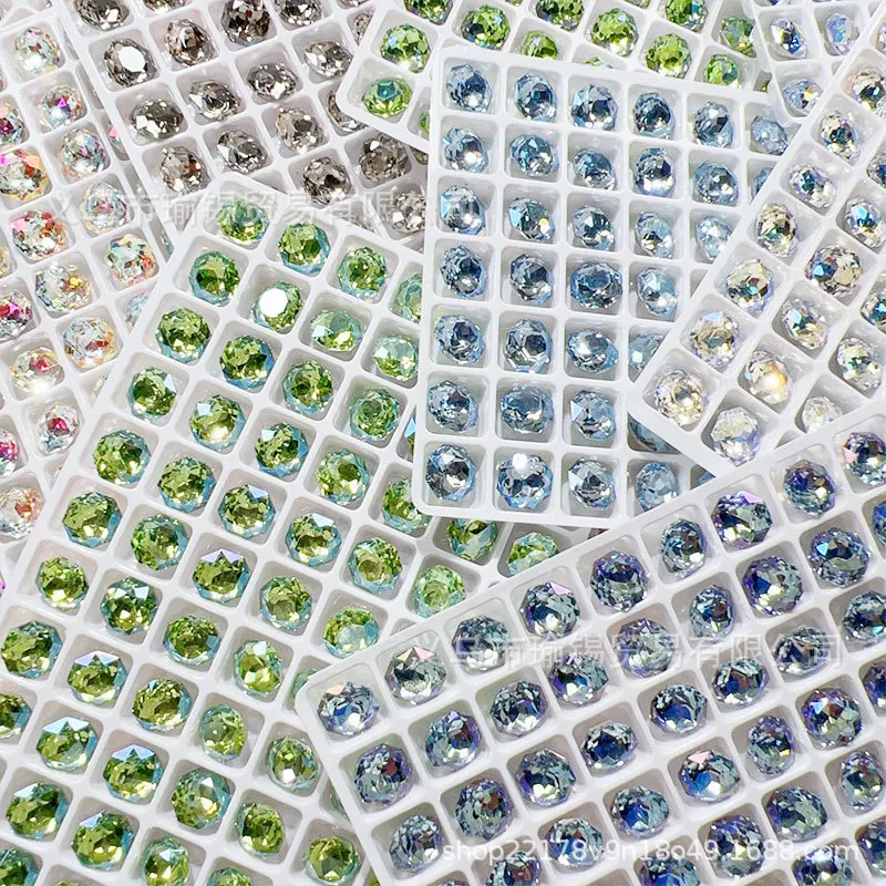 10 Stück K9 hochwertige 8 x 8 mm acht Seiten rosenförmige Nagelkunst-Dekorationen für trendige Nägel – Detail 2