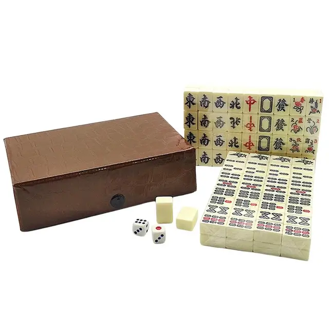 Chinese Mahjong with Wooden Box 9 x 6 x 2 inches (23x16.2x4.5