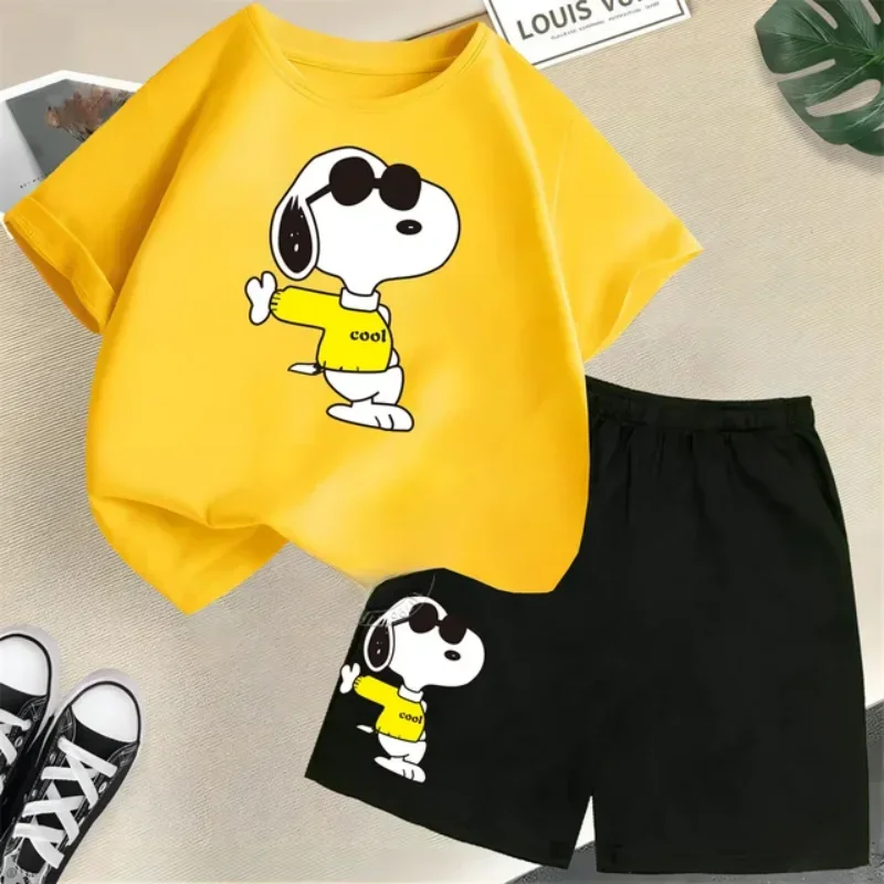 thumbnail image 1 of Conjunto de camiseta de verano con estampado de Snoopy para niños y adolescentes, camiseta de algodón de manga corta y pantalones cortos, traje de 2 piezas, ropa de moda para niños, 1 of 5