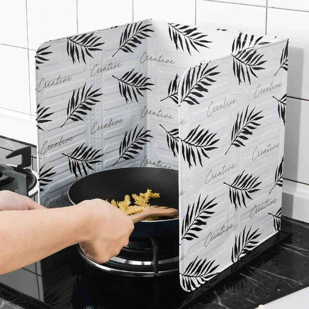 Foldable Kitchen Gas Stove Baffle Plate Aluminum Foil Oil Splash Protective Screen For Fried Cooking Kichen Accessories kitchen splatter screen kitchen splash guard