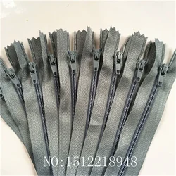 100pcs Assorted Color Nylon Coil Zippers for Tailoring and Crafting (Gray)