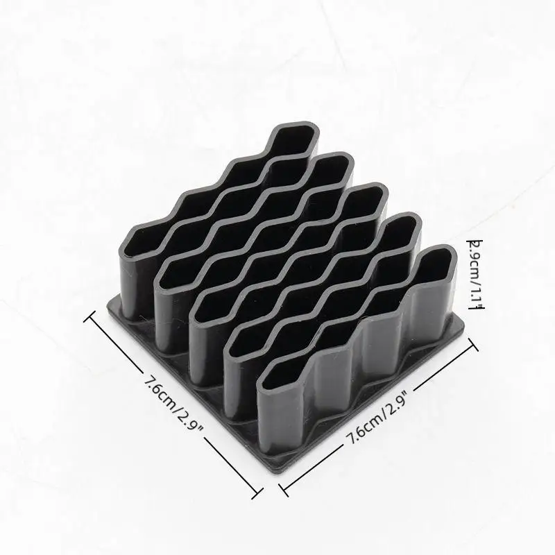 Wavy Brush Holder Desktop Pen Holder Organizer Pencil Paint Brushes Storage Basket Art Supplies Stationery Ointment Storage Rack