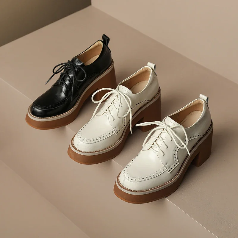 2024 Nuova Primavera Autunno Donna Décolleté In Pelle Naturale 22-24.5Cm Pelle Bovina + Pelle Di Cinghiale Retro Brogue Mocassini Con Tacco Alto Spess
