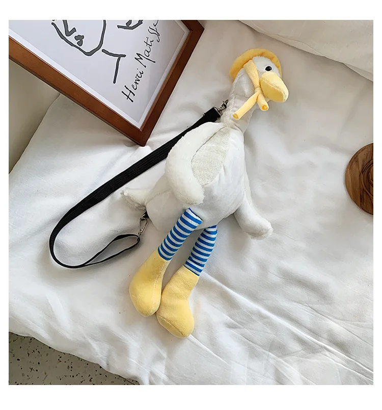 Cute duck plush bag female new ins cartoon funny shoulder bag Girl personality student messenger doll bag