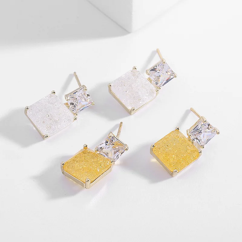 Ice Crack Cubic Zirconia Sweet Cute Geometric Stud Earings for Girls New Fashion Luxury Square CZ Stone Earrings Jewelry