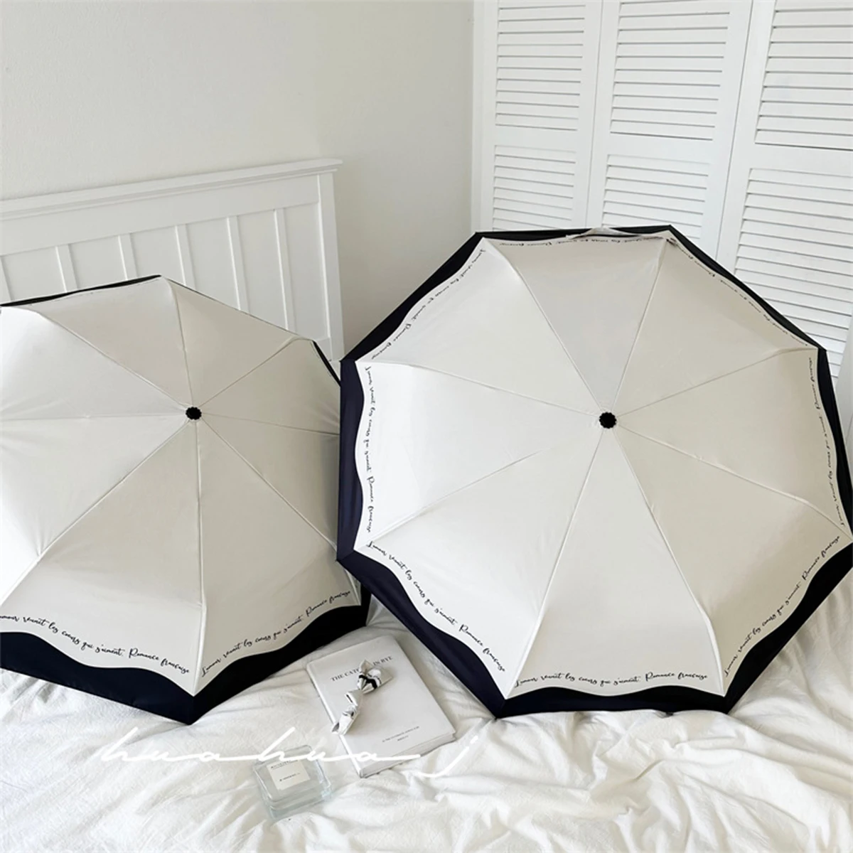 Romantic French Triple Fold Umbrella Automatic Women's Sunny Rain Dual Use Black and White Edge Sunscreen Umbrella