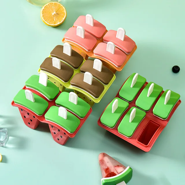 집에서 맛있고 건강한 여름 간식을 위한 DIY 수제 아이스크림 몰드