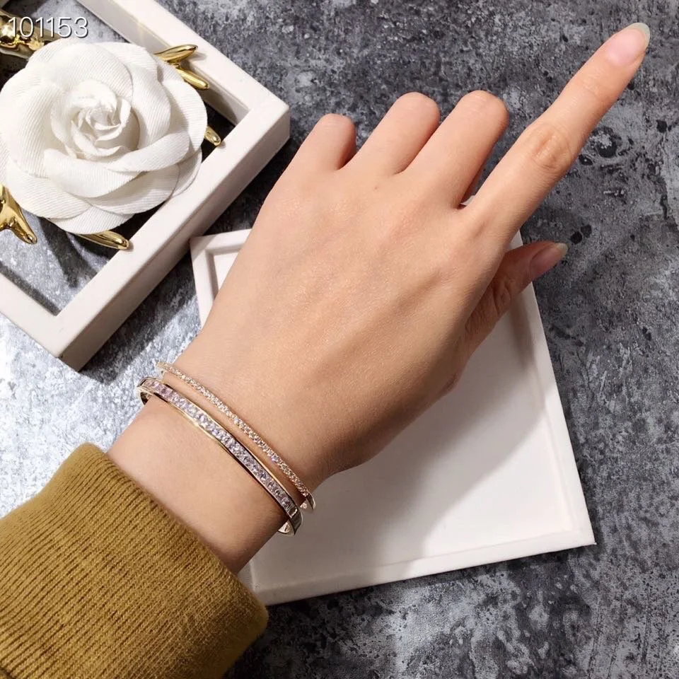 2022 Hot Trend Brand Double Row Diamond Small Square Diamond C-shaped Double-layer Bracelet Process Natural Malachite Feminine