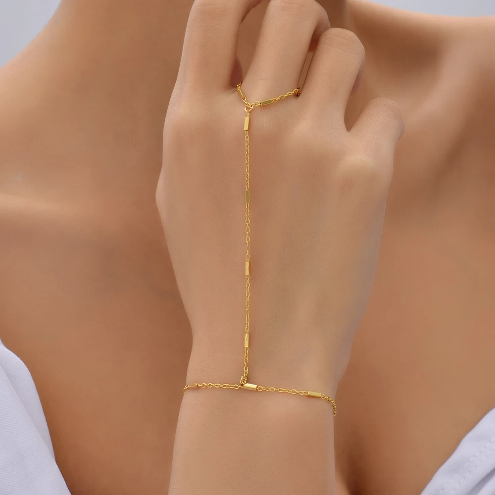 Creative Tiny Chain Bracelet Finger Rings For Women Gold Color Link Chains Connecting Hand Harness Bracelets Jewelry Gift Chain Bracelet
