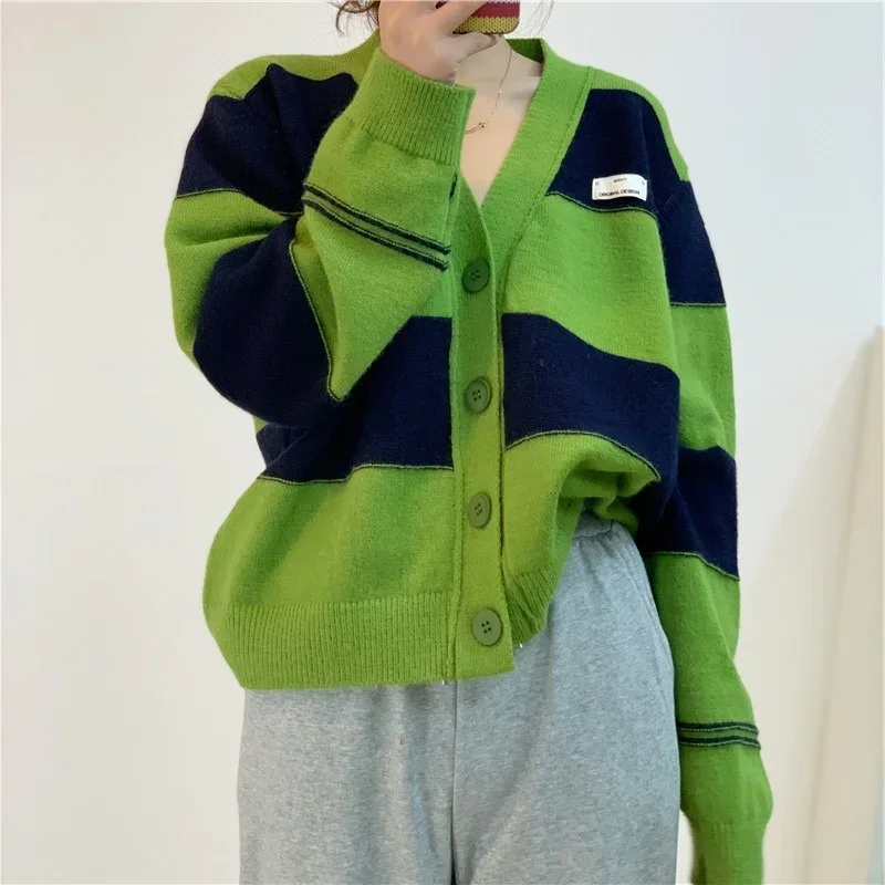 

Black Green Striped Knitted Sweaters Women V-Neck Button Loose Pullovers Cute All-Match Casual Leisure Jumpers Green Pullovers