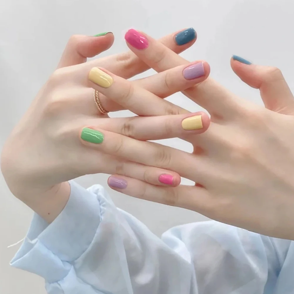 

Cute fake nails for summer season candy yellow green purple blue pink short tips faux ongles press on acrylic false nail set