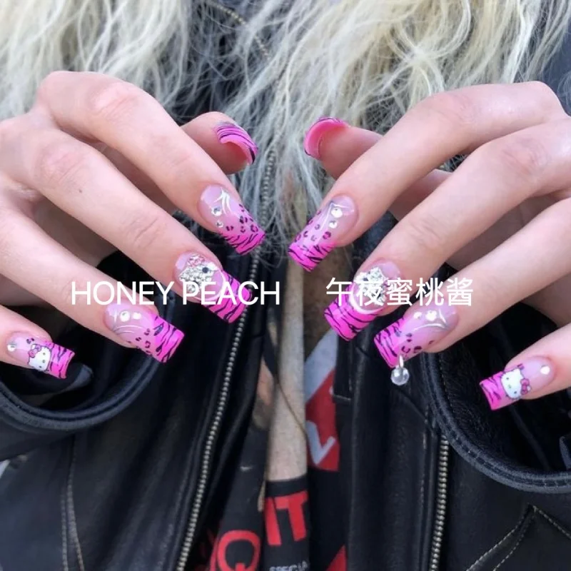 Hello Kitty Nails With Zebra