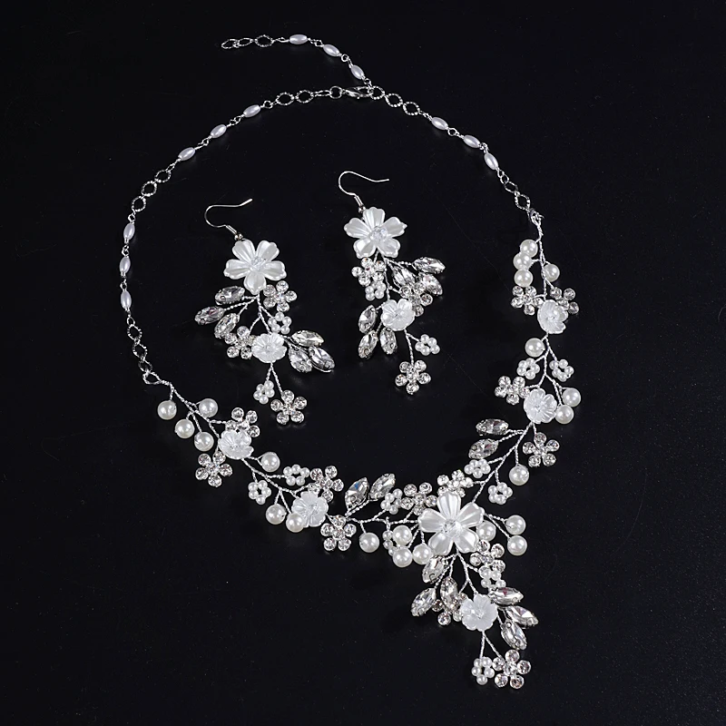 Bridal Jewelry Set Wedding Rhinestones Floral Pearls Necklace Earrings Jewelry Set Dangle Earrings Adjustable Set Elegance Party Jewelry For Women