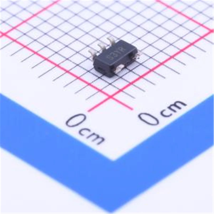 MIC5504-2.8YM5-TR