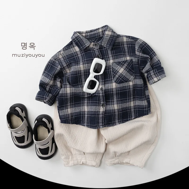 Frühling Herbst Kinderhemden 1-8 Jahre Jungen Baumwolle Kariertes Hemd mit Tasche Lässige Langarm-Oberteile Koreanische Kleinkinderkleidung – Detail 2
