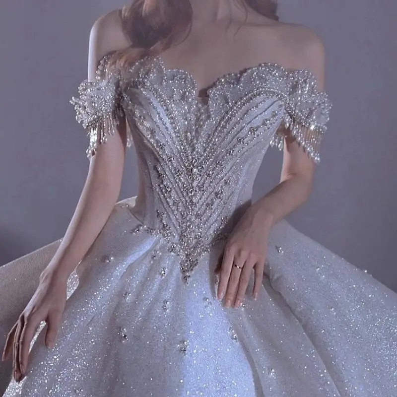 French One Shoulder Starry Sky Wedding Dress Sleeveless Beaded Dress for Female Brides Luxurious Palace Style Customized