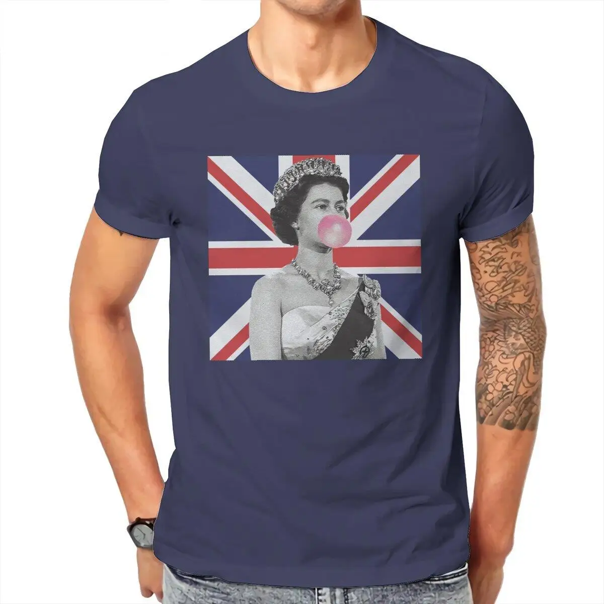 

Novelty Queen Elizabeth II Bubble Gum T-Shirt Men Cotton T Shirts British Royal Crown Short Sleeve Tees Birthday Gift Tops