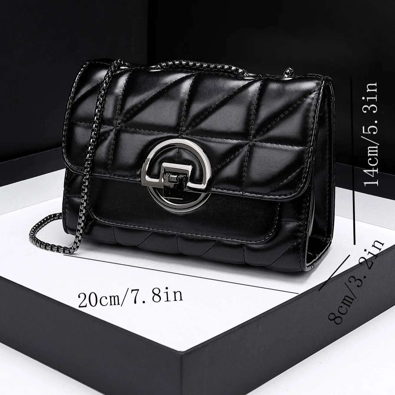 حقيبة كروس صغيرة منقوشة عصرية ومتعددة الاستخدامات...