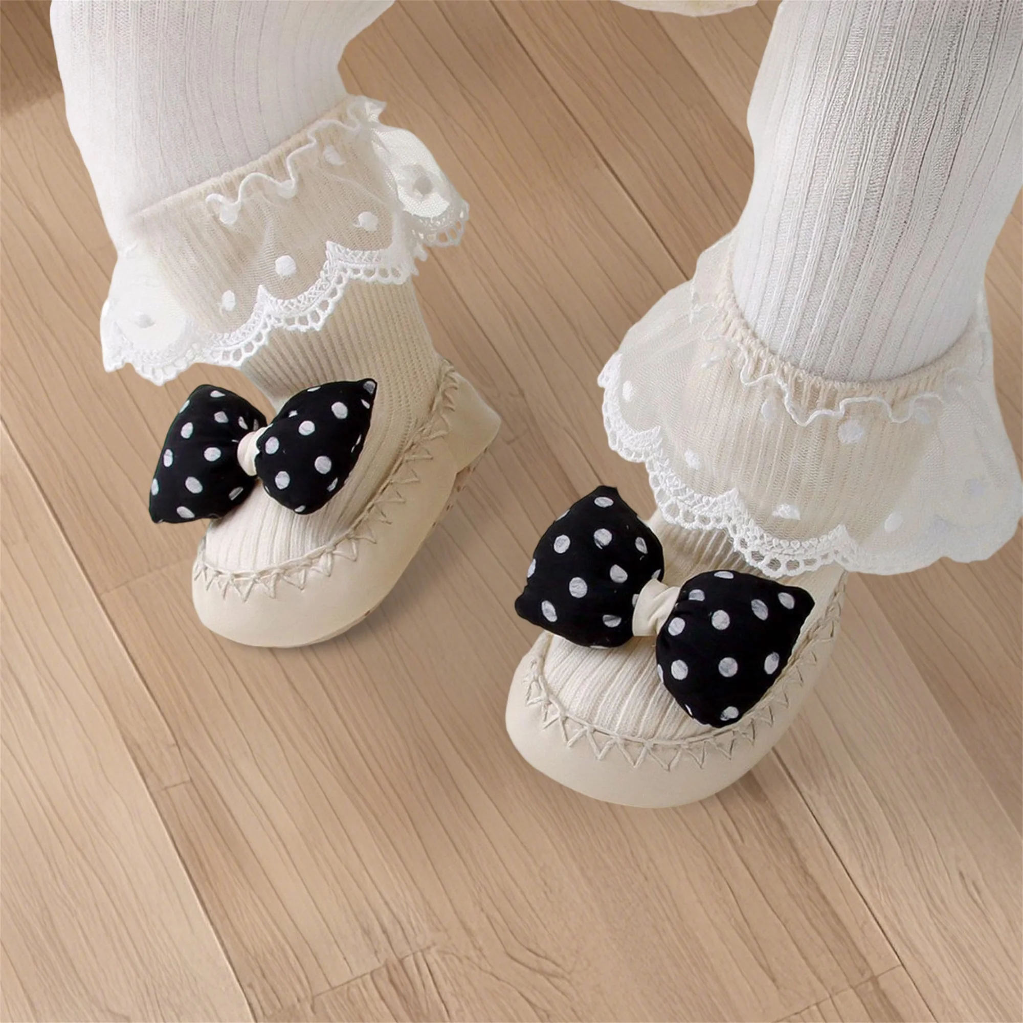 Adorable Toddler Girl s Cozy Floral Bow Slipper Socks with Non-Slip Sole Perfect for Year-Round Wear